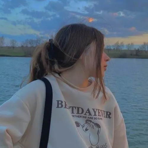 creator £anya£'s avatar