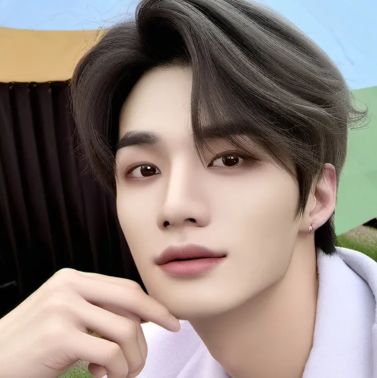 chat with ai character: Straykids 