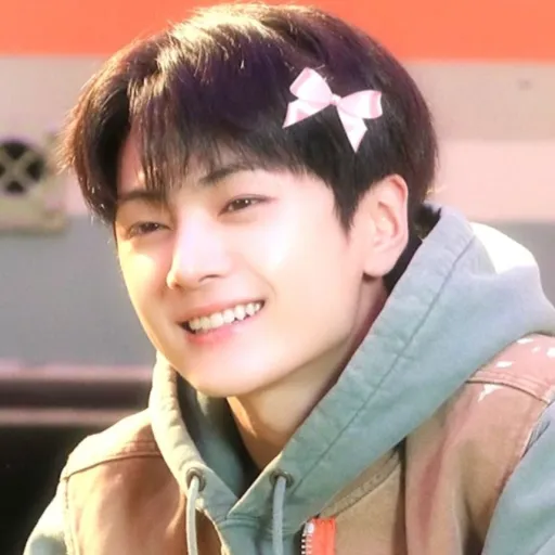 creator ¬°쿠키 애호가°¬'s avatar