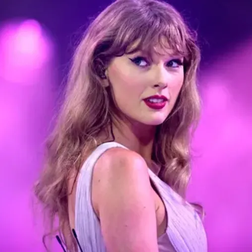 creator Swiftie13🙃🍭🎅9's avatar