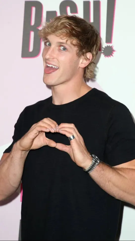 ai character: Logan Paul background