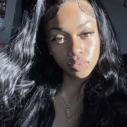 creator Aaliyah2fine's avatar