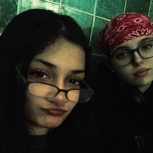 creator alaina π's avatar