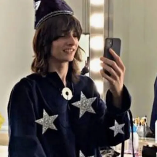 creator I <3 FINN WOLFHARD's avatar