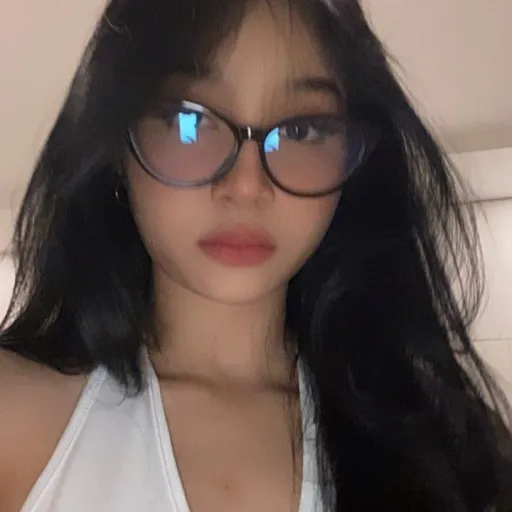 creator szakiah's avatar