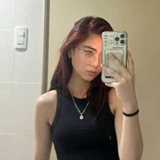 creator oliv,360's avatar