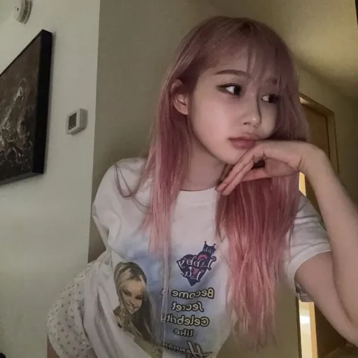 creator Giselleismymotherr's avatar