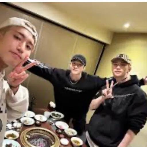 creator Han,hyunjin,Chris's avatar