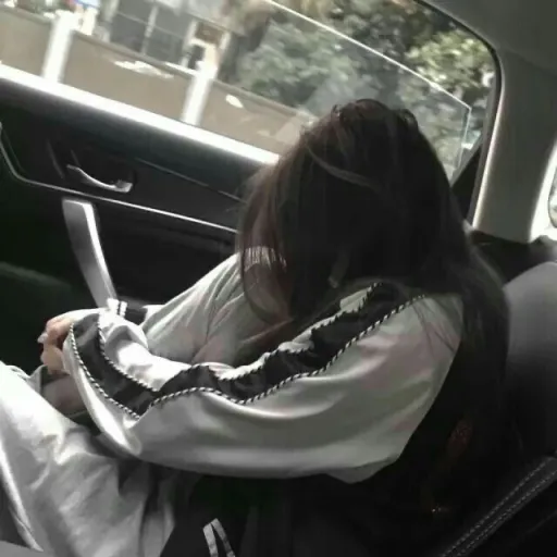 creator Sera Chinen's avatar