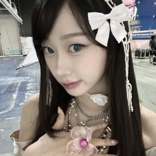 creator Giselle <3's avatar