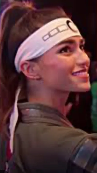 Talkie Profile Zara (cobra Kai) | Talkie AI