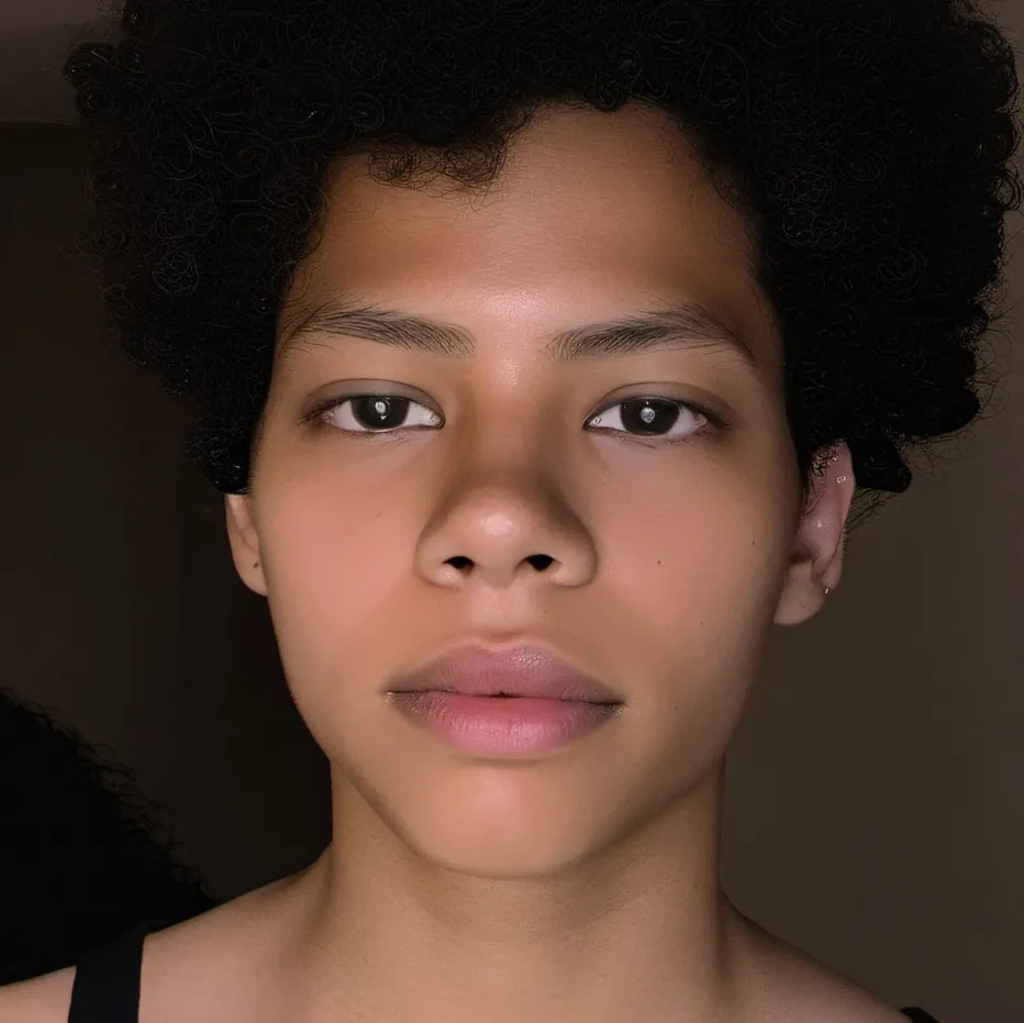 chat with ai character: Dasiy *new one*