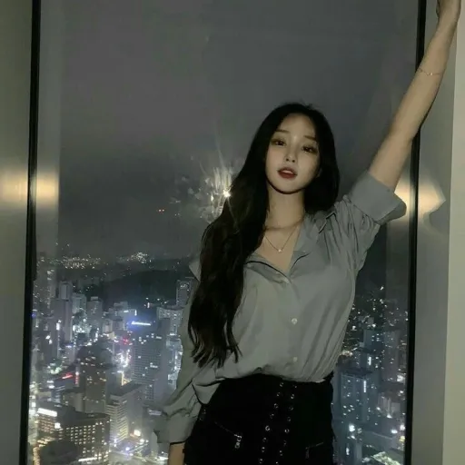 creator Lee yoon's avatar