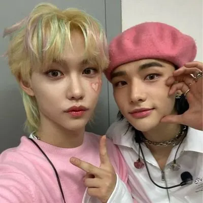 creator Hyunlix😁😁😁's avatar