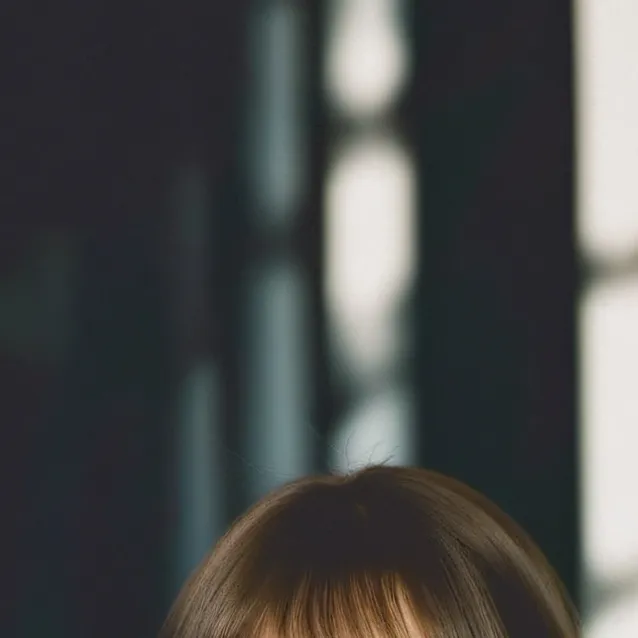 chat with ai character: Lisa (blackpink)