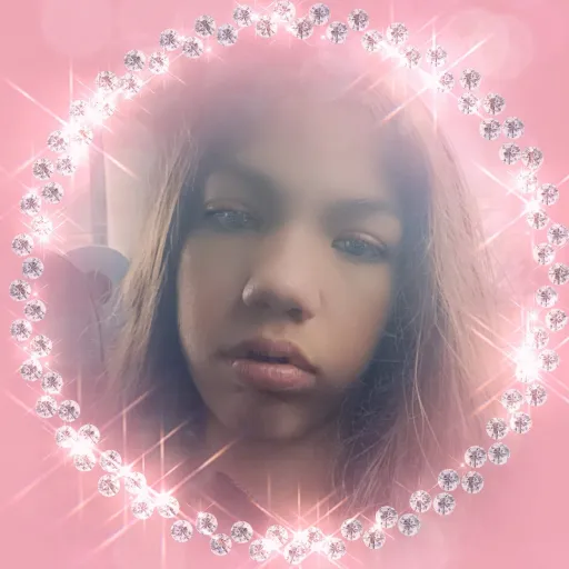 creator ⦻ emma ⦻'s avatar