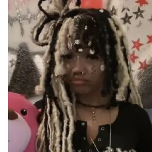 creator May/loves's avatar