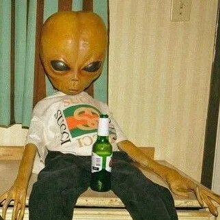 creator alien talahon's avatar