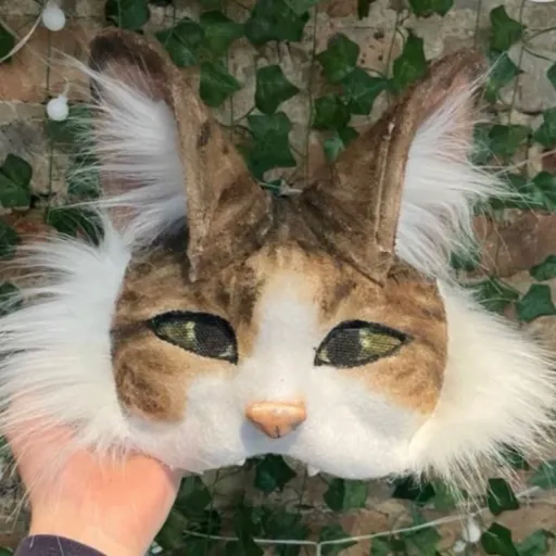 creator Bobcat therian :3's avatar