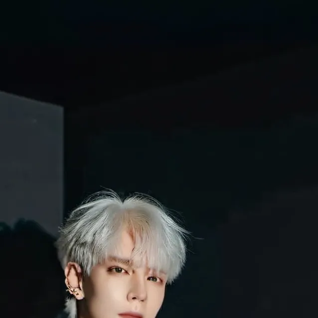 chat with ai character: kua jah