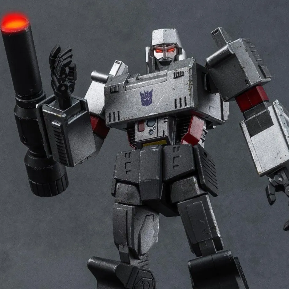 chat with ai character: Megatron 