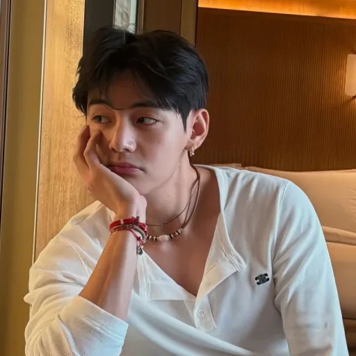 creator Nini@43's avatar