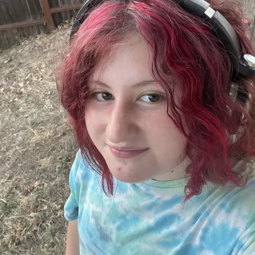 creator HighOnCaffine_24/7's avatar
