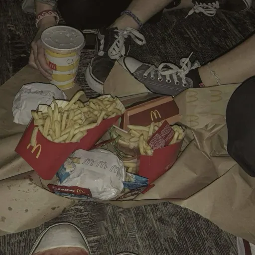 creator -/cool kid ᯣ_ᯣ/-'s avatar