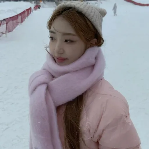 creator Yeojin 🍒🍡🧋🍧's avatar