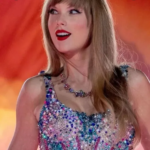 creator Andrea Rose1996's avatar