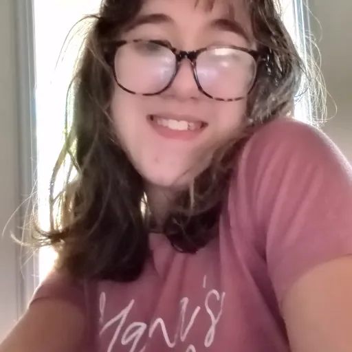 creator Lara + Sarah Palin's avatar