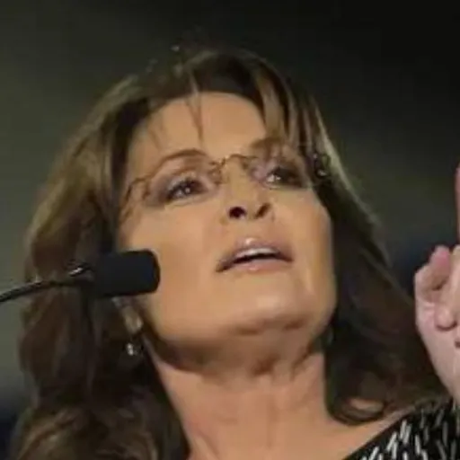 creator Lara + Sarah Palin's avatar