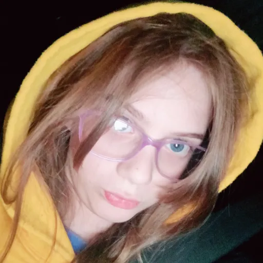 creator lovergal2025's avatar
