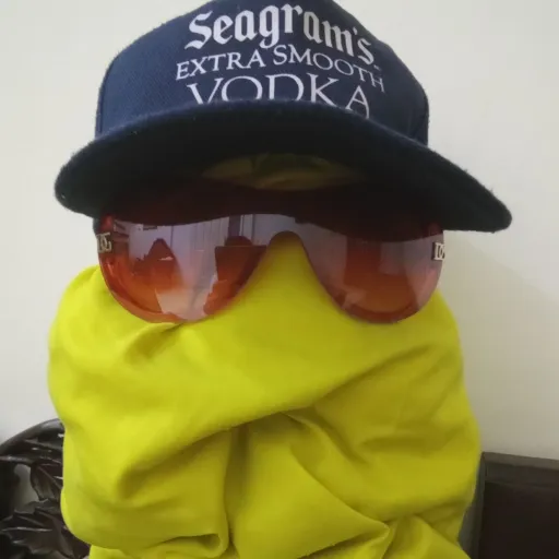 creator kingCOMMENTER's avatar