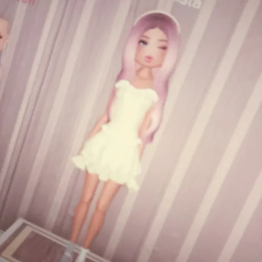 creator Emily_1188769's avatar