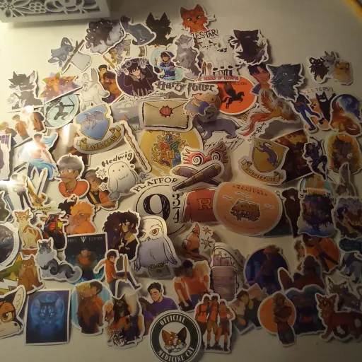 creator Stickers R Us's avatar