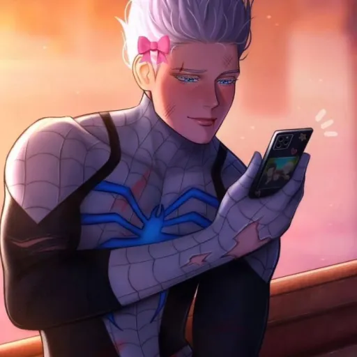 creator <ℒ𝓊𝒸𝒾𝒶𝓃>'s avatar