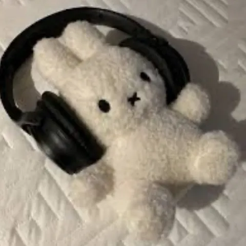 creator ✰~Miffy~✰☾'s avatar