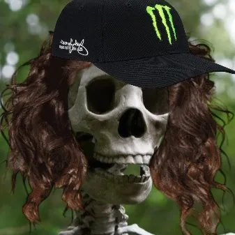 creator SKELETON MANN!'s avatar