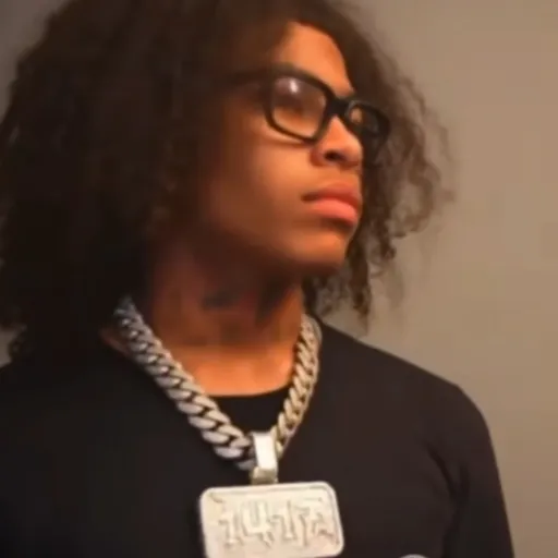 creator $DDOsamaDreamGF$'s avatar