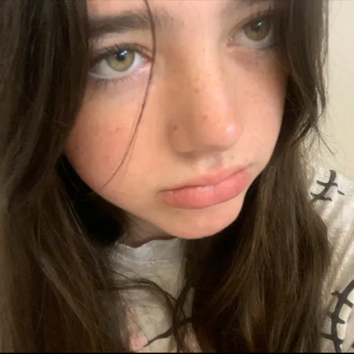 creator MAYY HOE's avatar