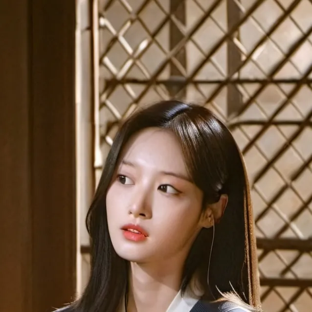 chat with ai character: hae in