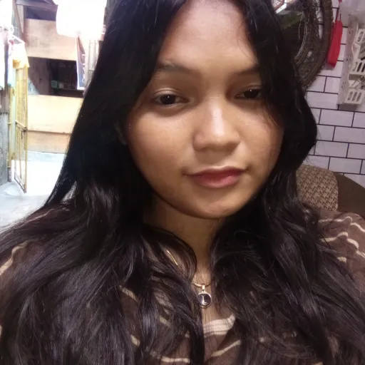 creator mhere Sophia tivar's avatar