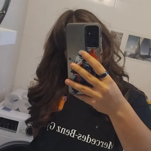 creator lana.22's avatar