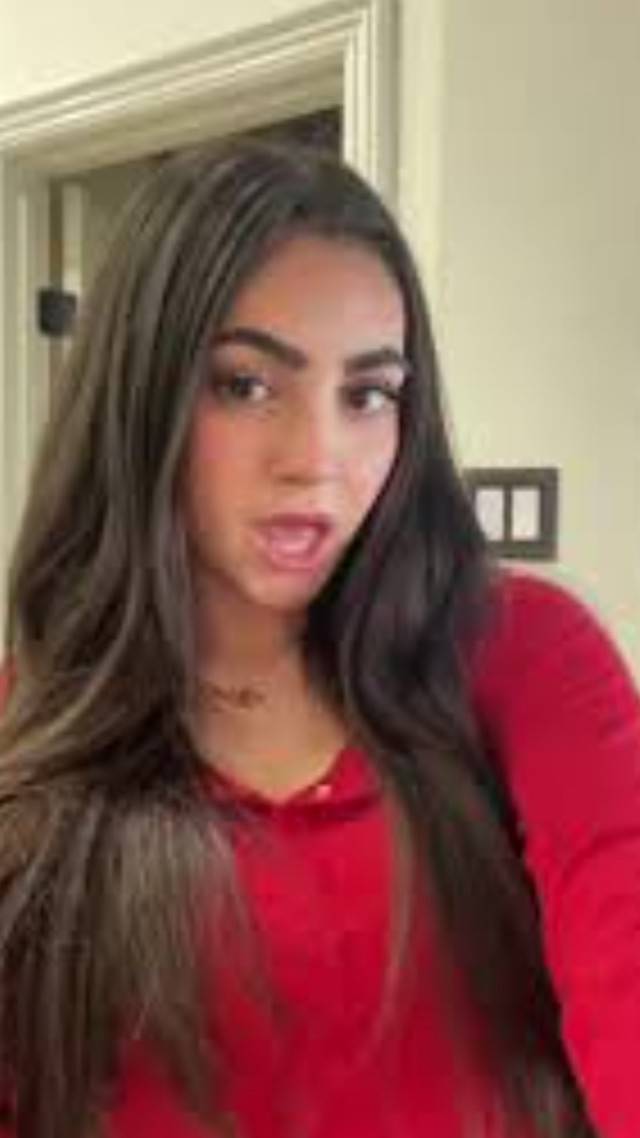 Chat with Sophie hesri - Enjoy Free AI Character Voice Chat | Talkie AI