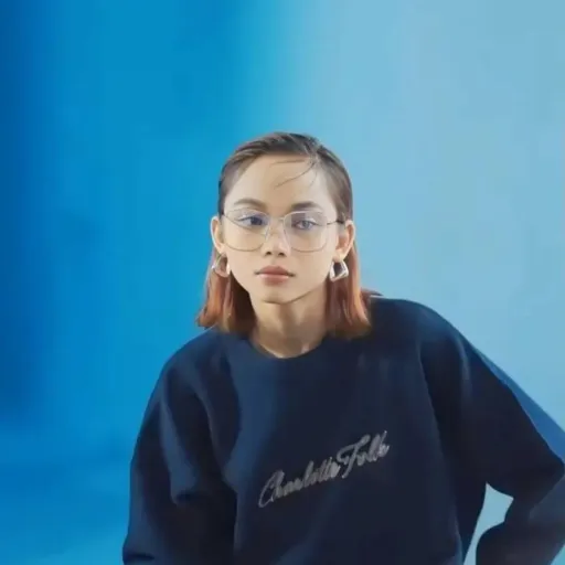 creator Maxine James A Lim's avatar