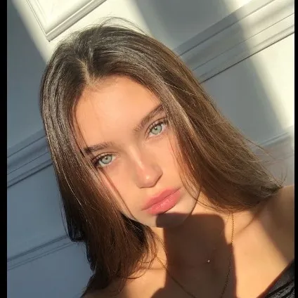 creator Ela🌸💗💓's avatar