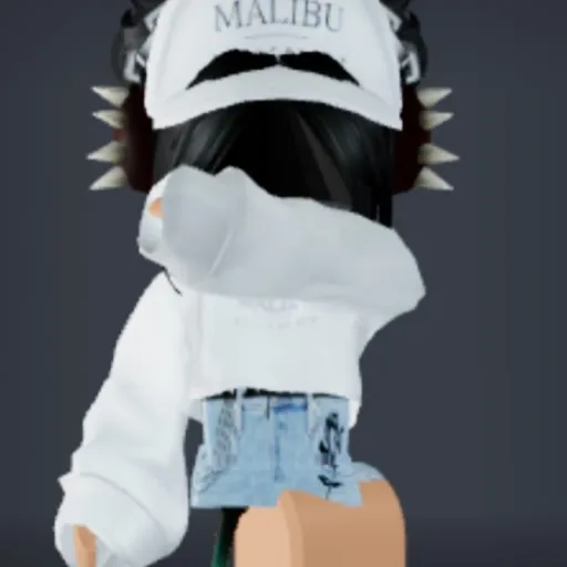 creator 𓆉•♕AM3L1A♕•𓆉's avatar