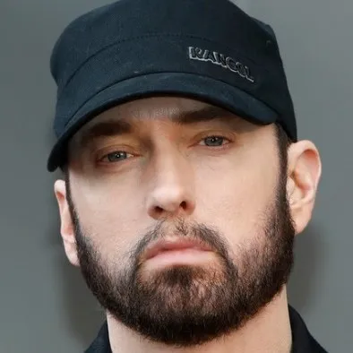 creator ☹️Eminem fan🙁's avatar