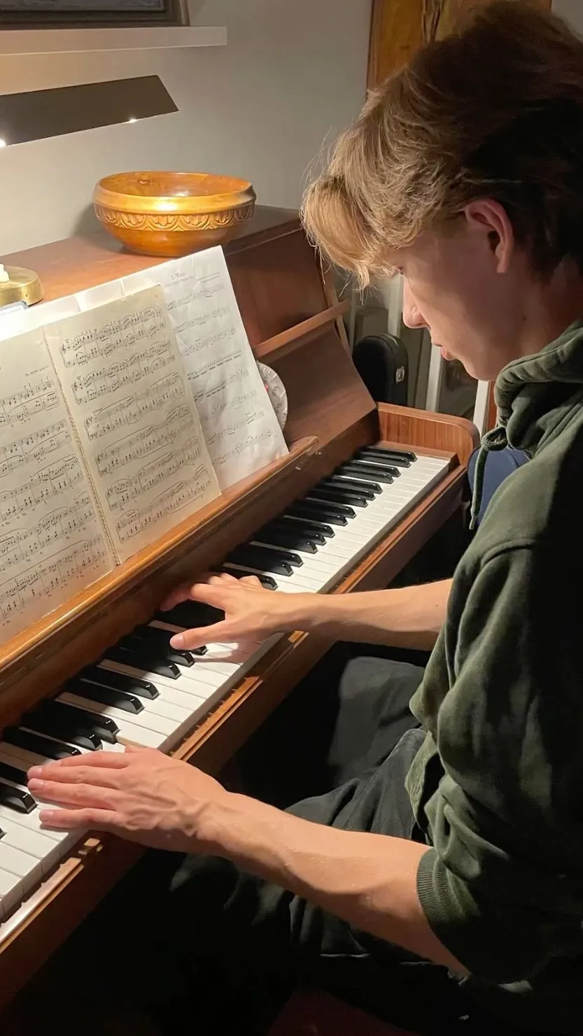 ai character: Jake background